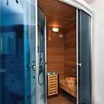 度假居 Lovely In With Sauna 普拉