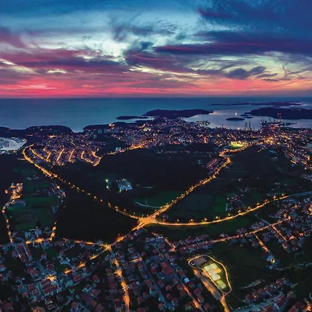 Vikendica Amazing In With Sauna