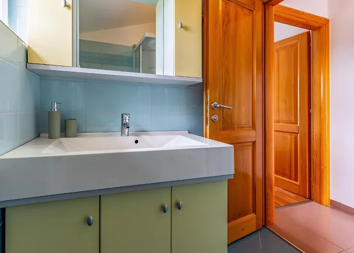 Vikendica Amazing In With Sauna