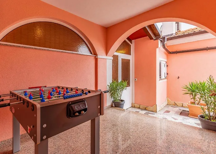 Amazing In With Sauna Pula