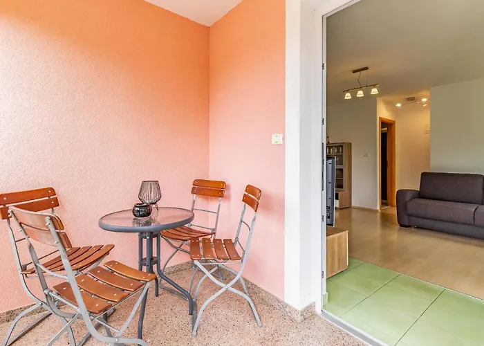 Amazing In With Sauna Сasa de vacaciones Pula